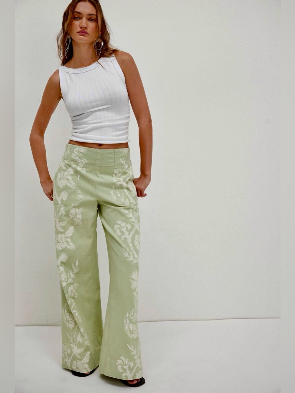 We The Free Breezy Denim Printed Pull on Jeans Seaglass Combo Size Large